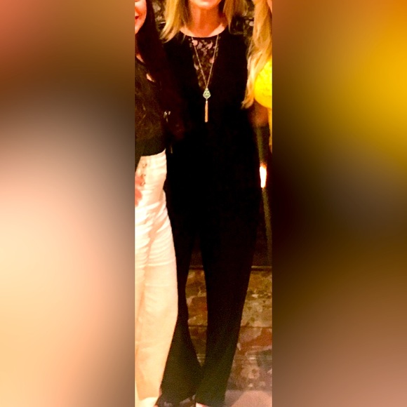 GB- lace jumpsuit - Picture 5 of 5